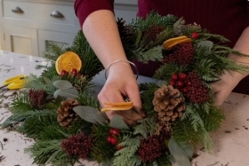 CHRISTMAS WREATH MAKING WORKSHOP!